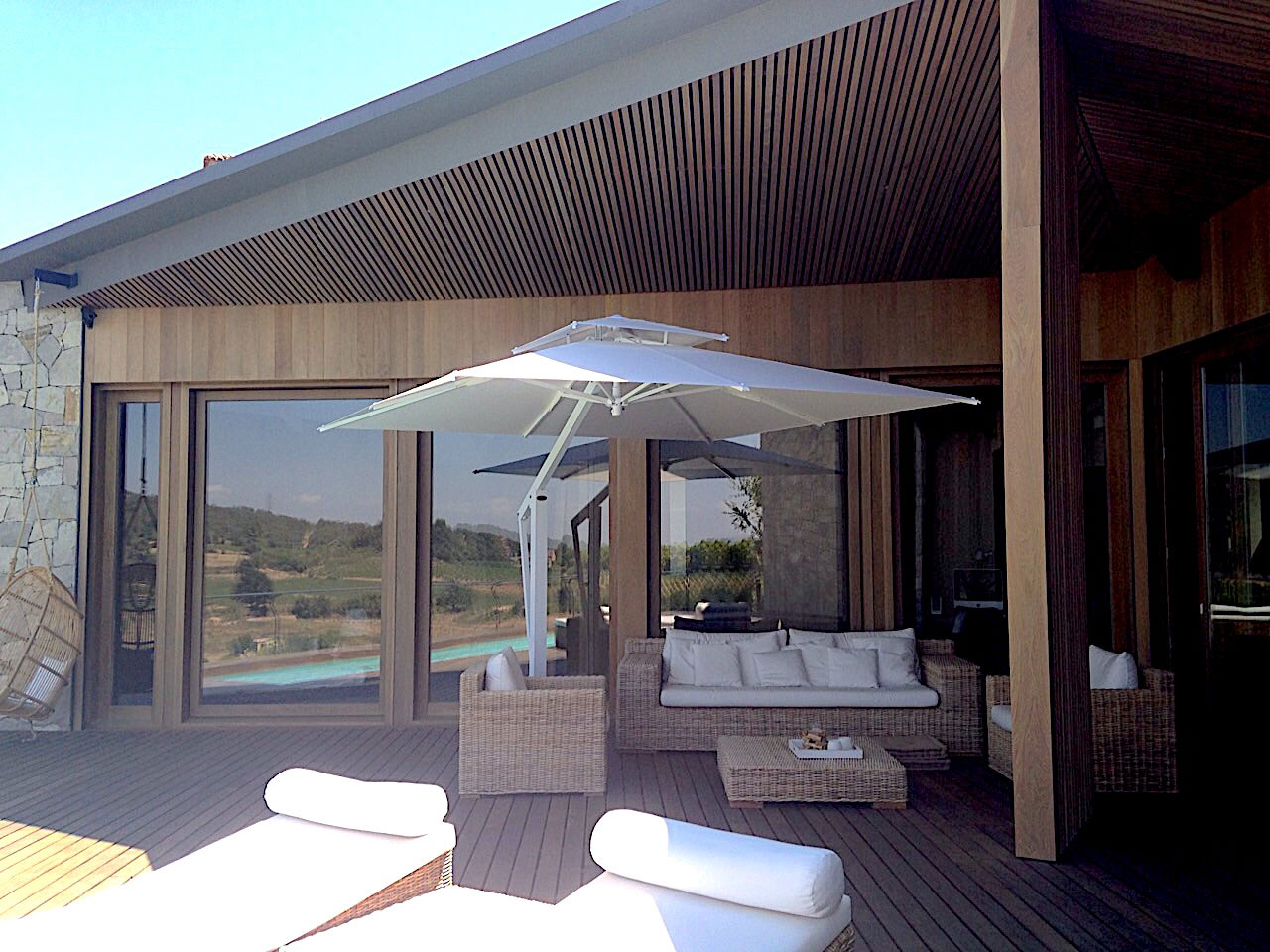 Outdoor Patio Umbrellas