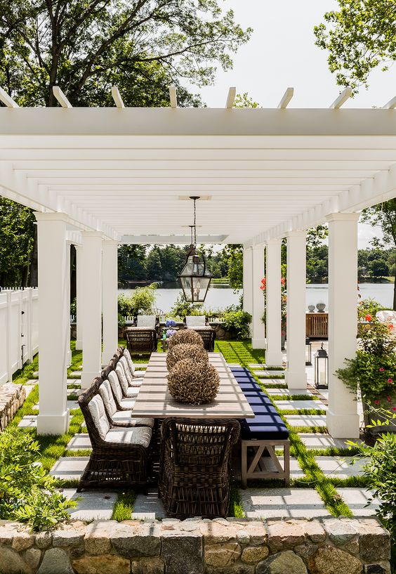 Outdoor dining area