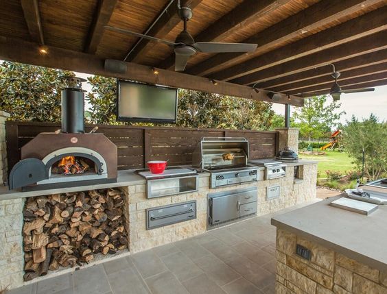 Outdoor kitchens