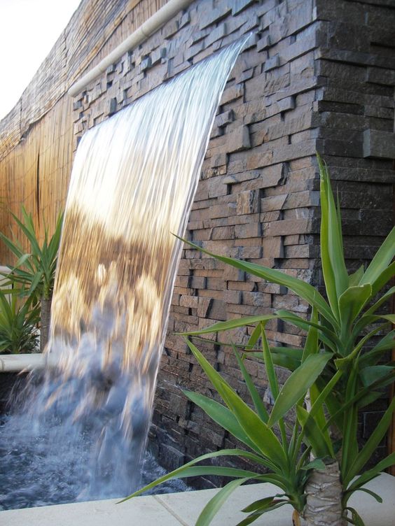Outdoor water fountains