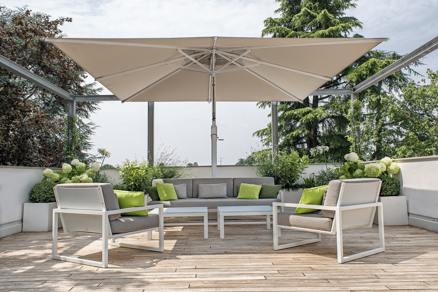Poggesi USA - cantilever umbrellas