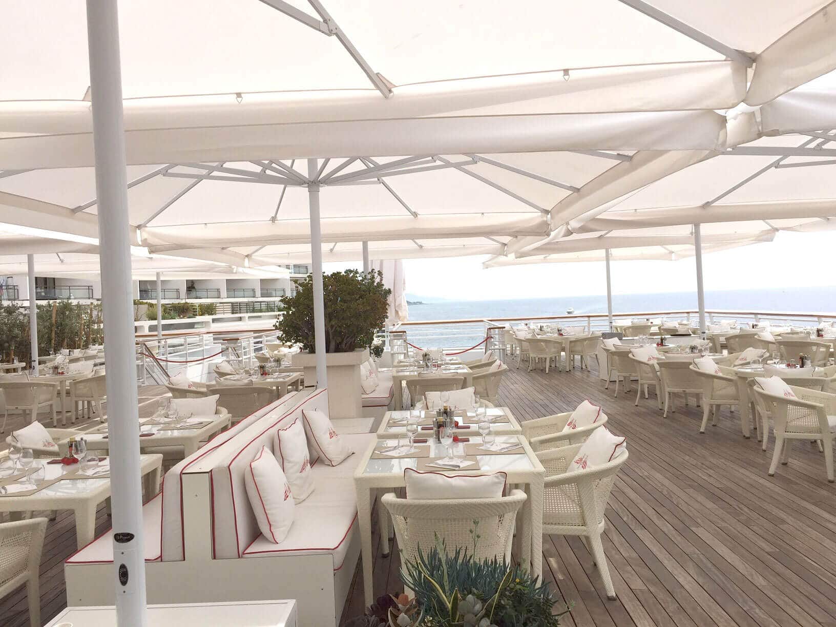 Outdoor Yacht Umbrellas