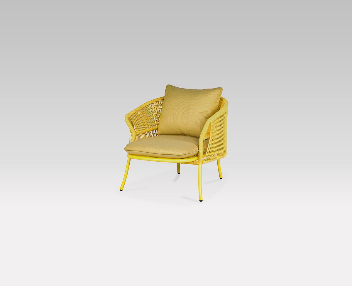 Reggio Single Sofa - Modern elegance and comfort for your living space by Poggesi USA.