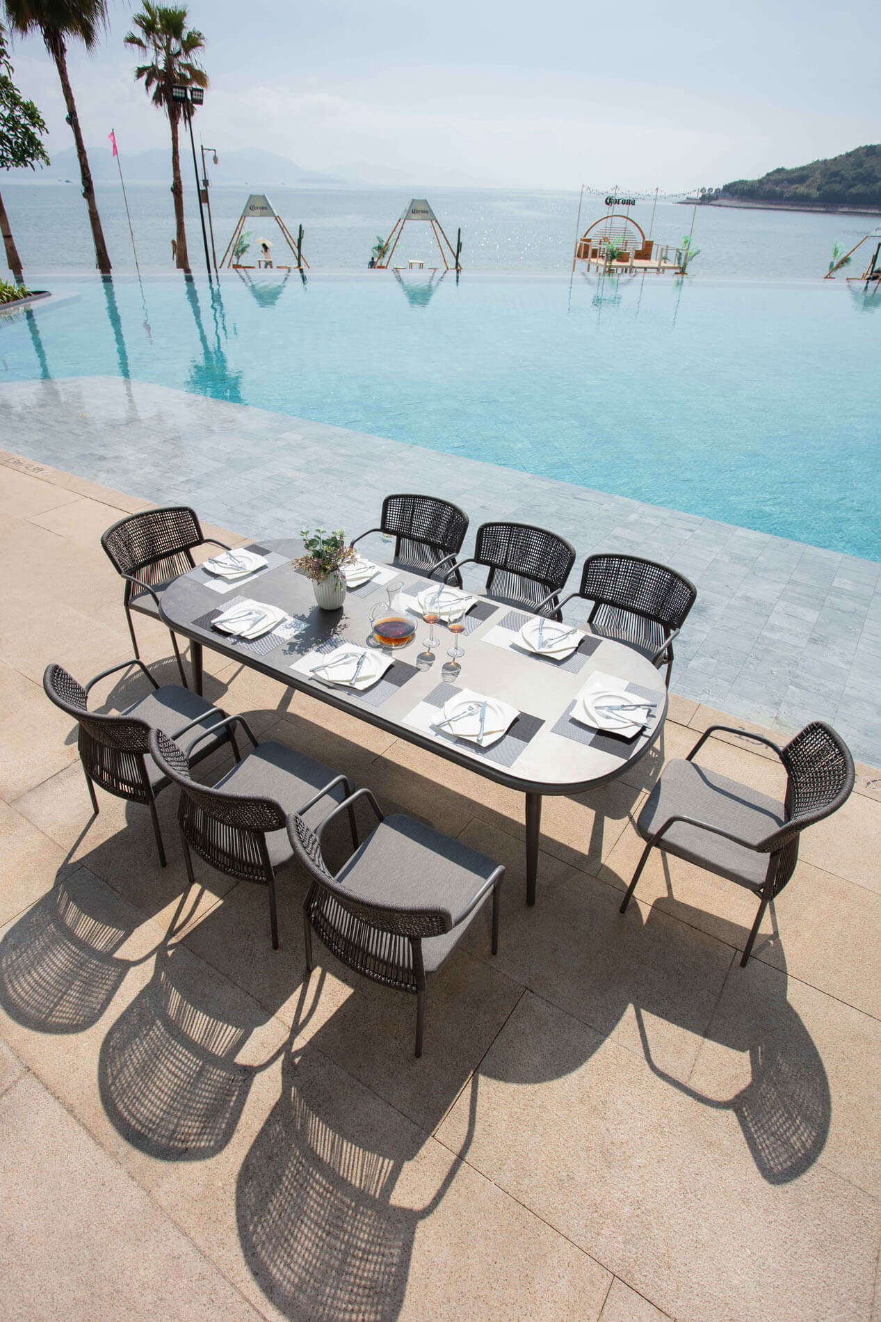 Helios Dining Table